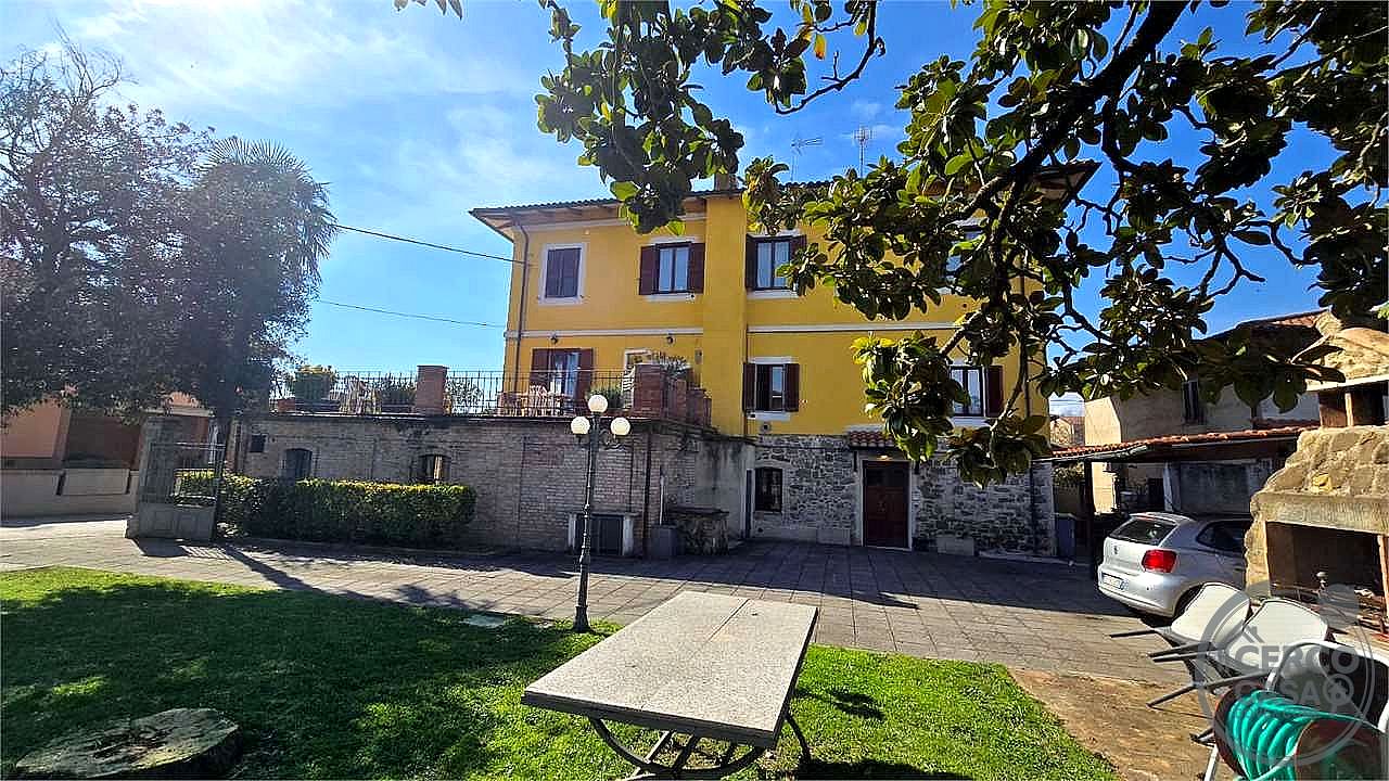 4 O PIÙ LOCALI VENDITA TORGIANO · foto 10