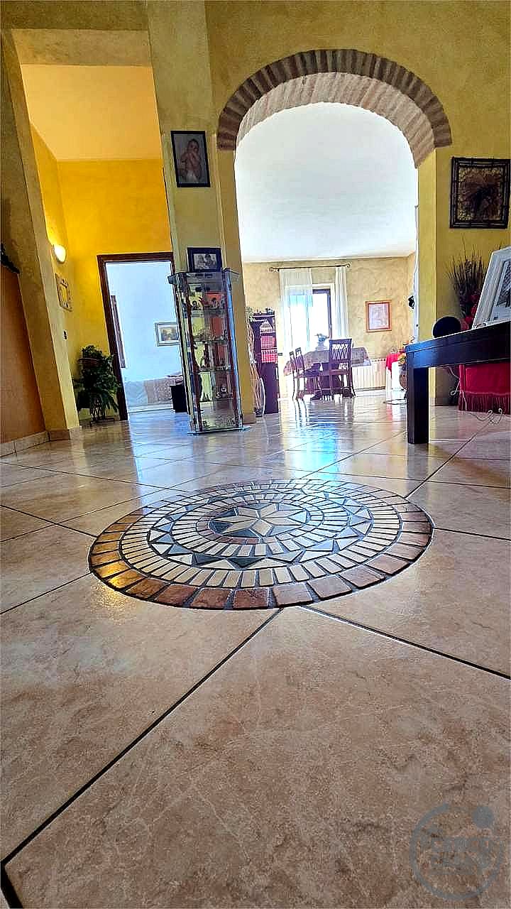 4 O PIÙ LOCALI VENDITA TORGIANO · foto 36