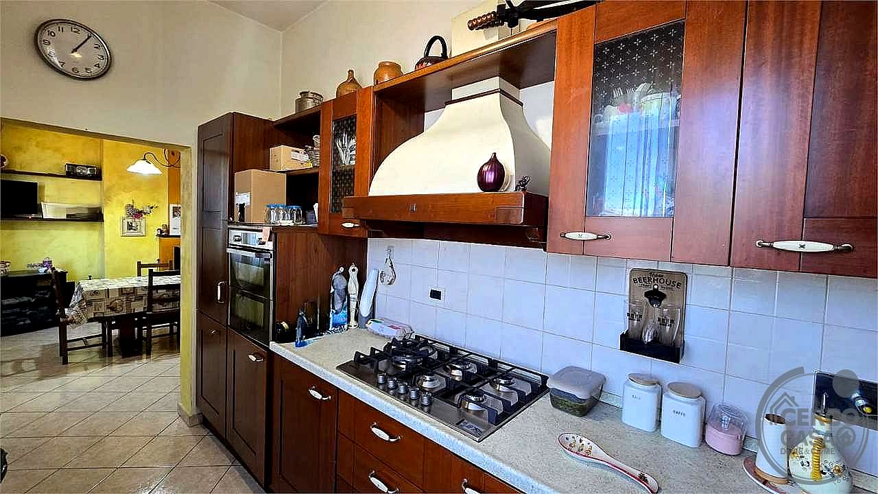4 O PIÙ LOCALI VENDITA TORGIANO · foto 39