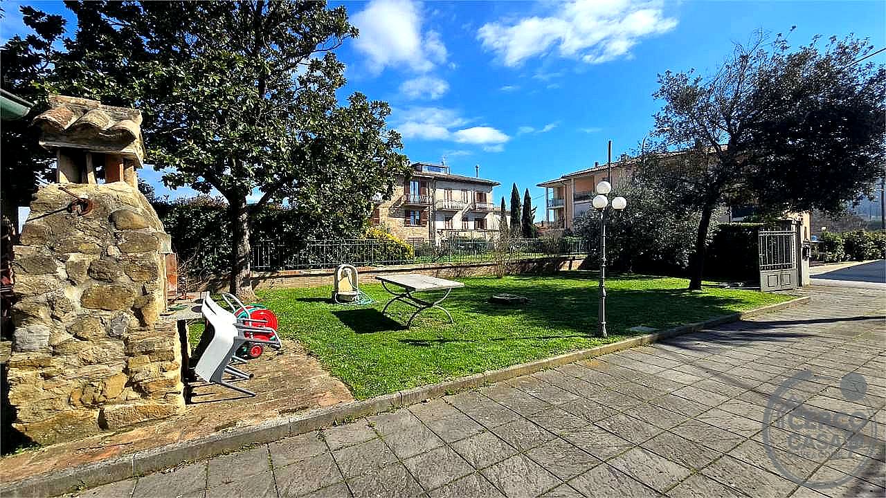 4 O PIÙ LOCALI VENDITA TORGIANO · foto 7