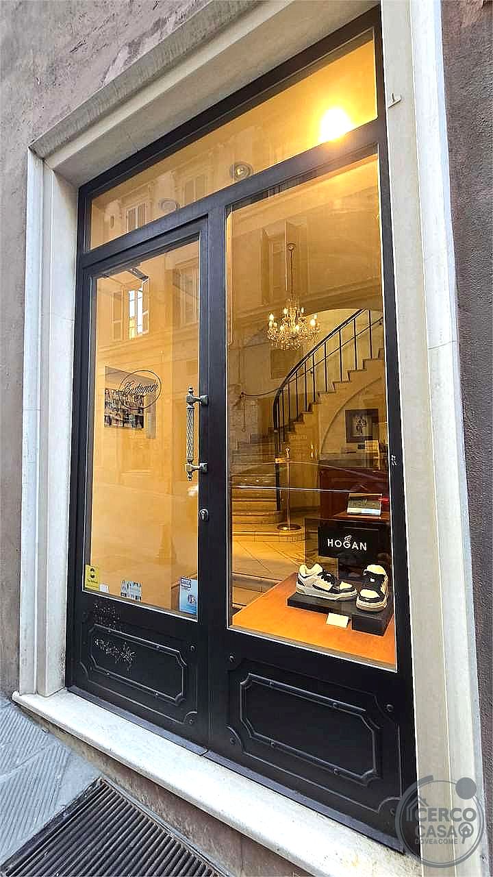 NEGOZIO VENDITA PERUGIA · foto 4