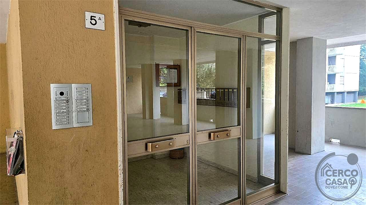 TRILOCALE VENDITA PERUGIA FERRO DI CAVALLO · foto 11