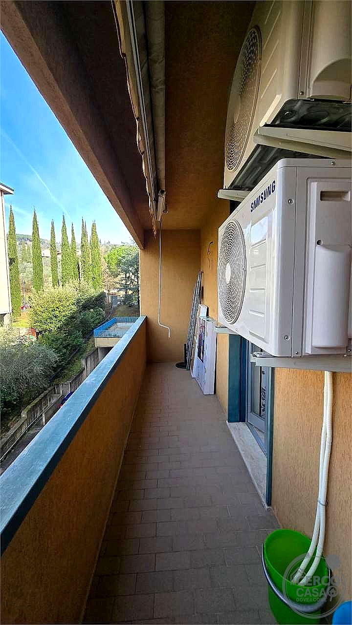 TRILOCALE VENDITA PERUGIA FERRO DI CAVALLO · foto 29