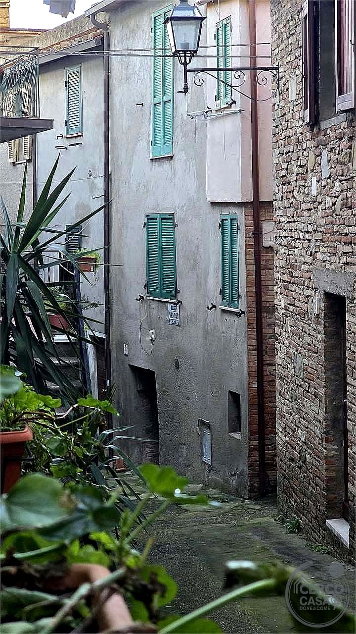 APPARTAMENTO VENDITA COLLAZZONE COLLEPEPE · foto 3