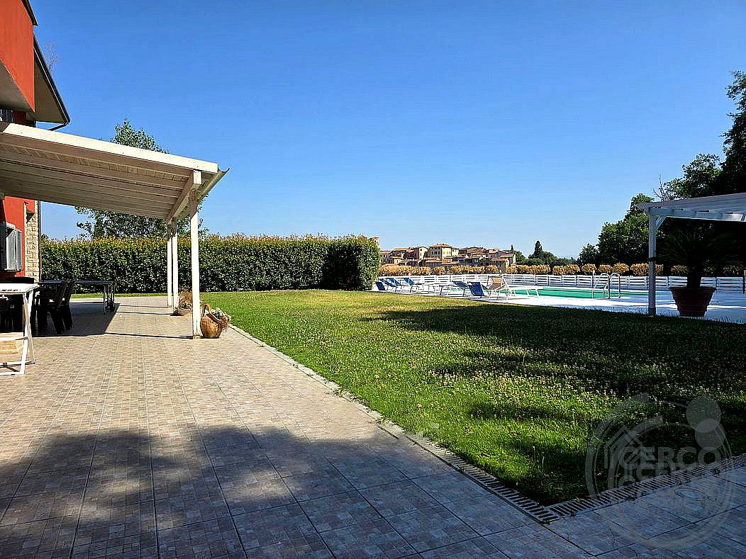 VILLA VENDITA DERUTA · foto 6