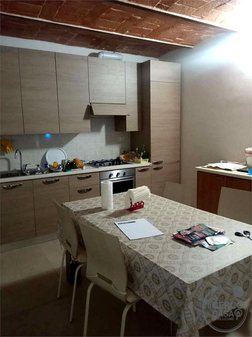 4 O PIÙ LOCALI VENDITA PERUGIA PONTE SAN GIOVANNI · foto 13