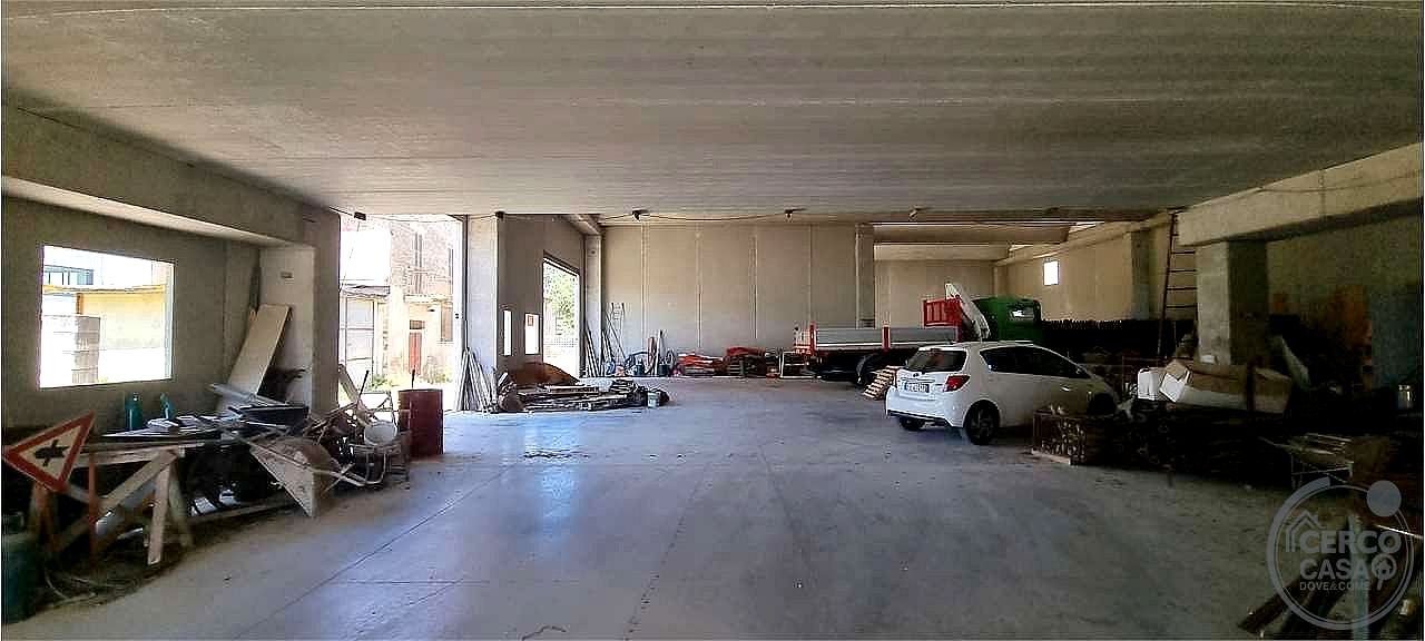 CAPANNONE VENDITA PERUGIA · foto 15