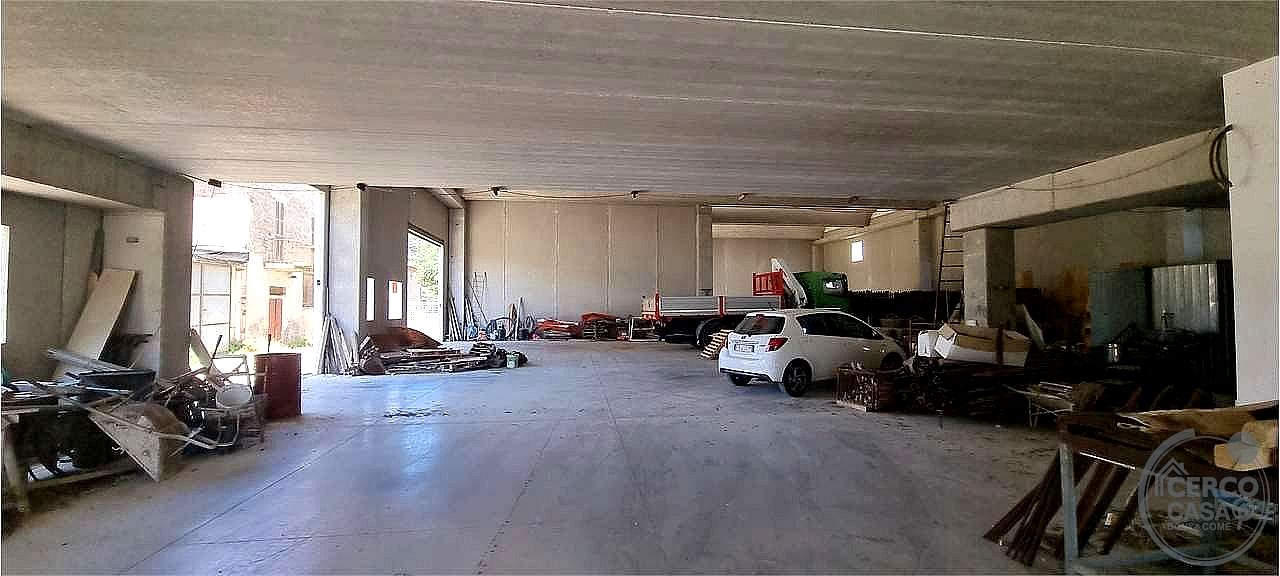 CAPANNONE VENDITA PERUGIA · foto 16