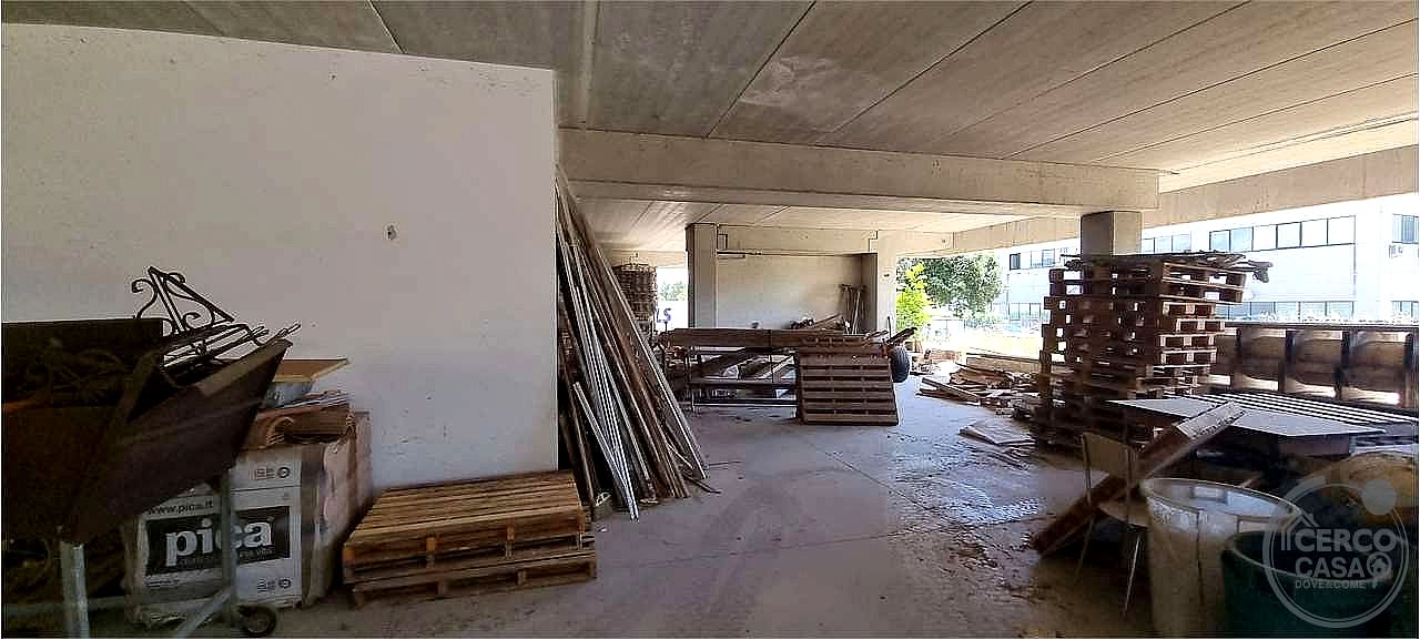 CAPANNONE VENDITA PERUGIA · foto 17