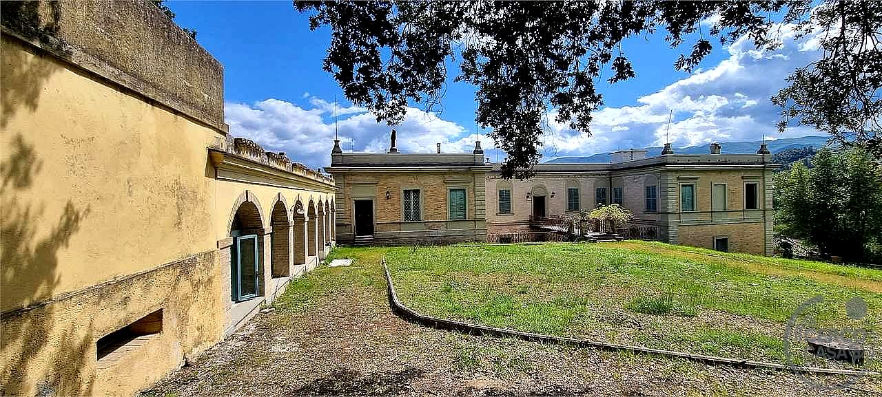VILLA VENDITA SPOLETO · foto 32