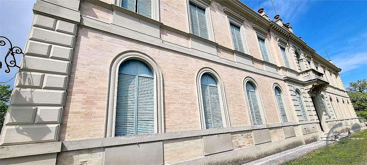 VILLA VENDITA SPOLETO · foto 36