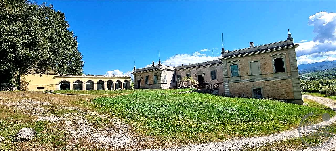 VILLA VENDITA SPOLETO · foto 40
