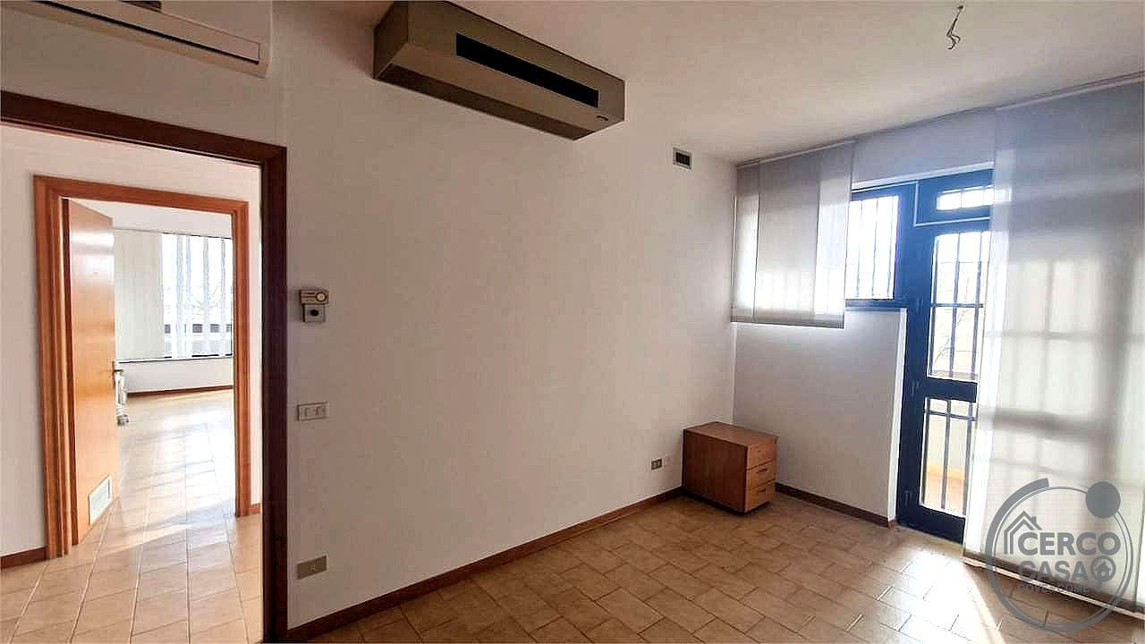 UFFICIO AFFITTO PERUGIA SAN SISTO · foto 11