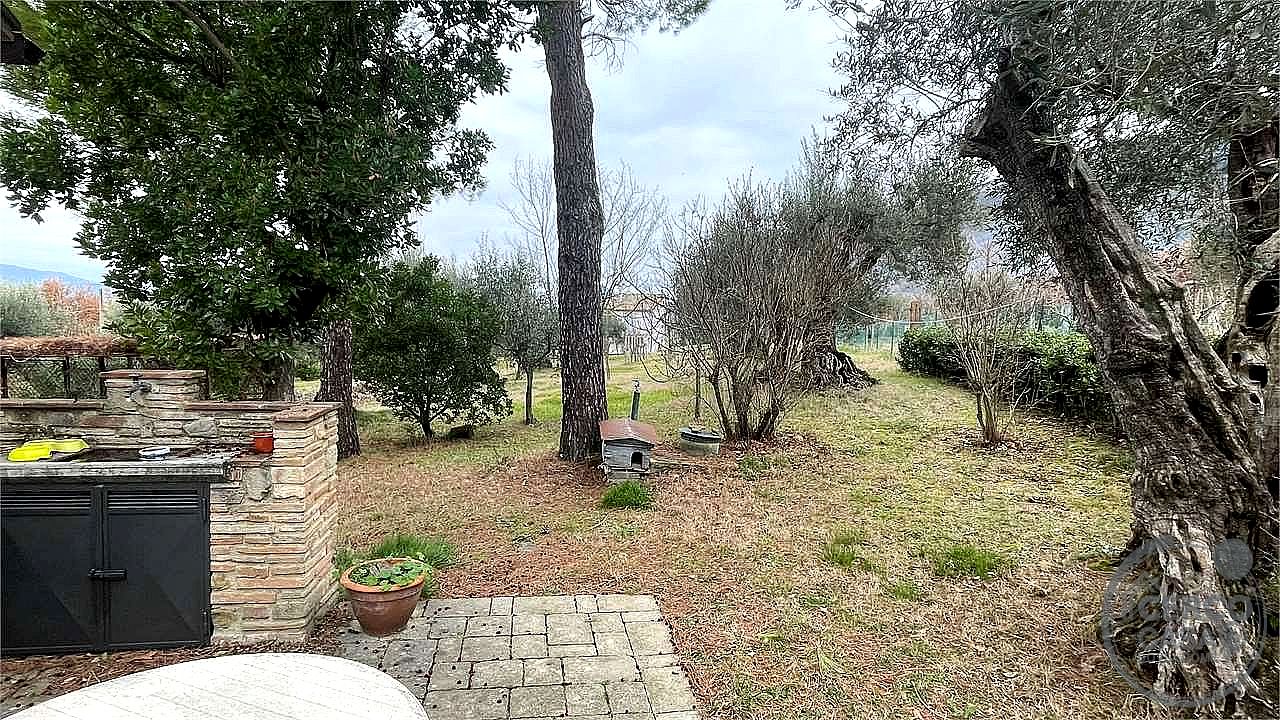 RUSTICO - CASALE VENDITA PERUGIA · foto 7