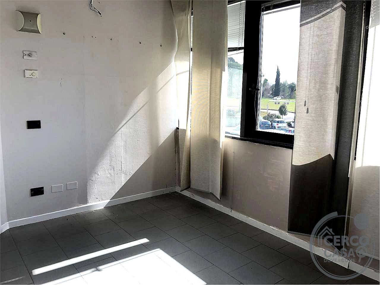 NEGOZIO VENDITA PERUGIA SAN SISTO · foto 7