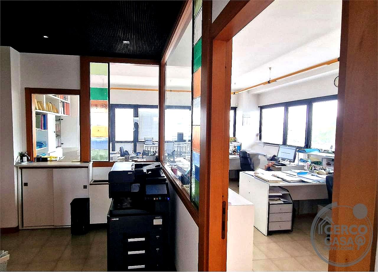 UFFICIO VENDITA PERUGIA · foto 11