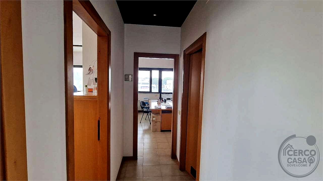 UFFICIO VENDITA PERUGIA · foto 15