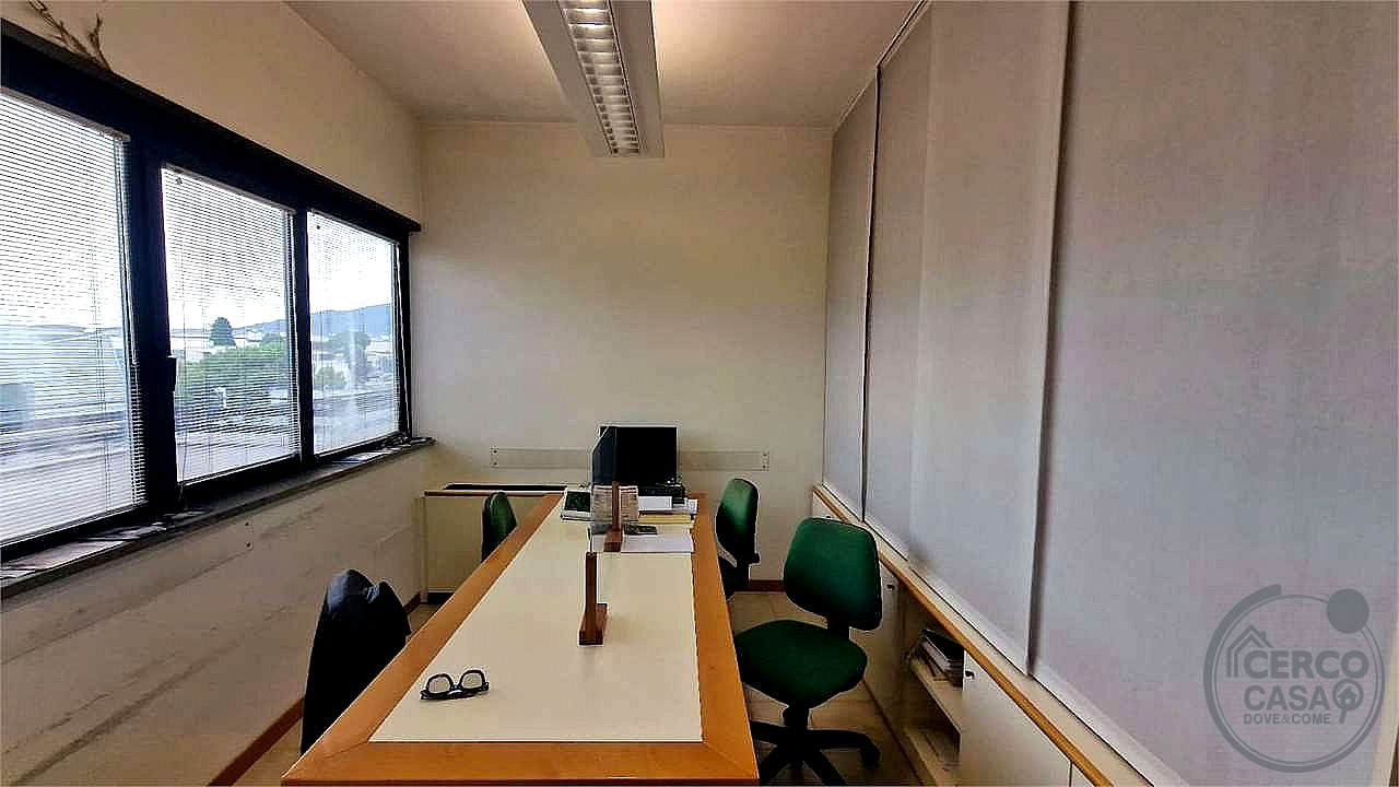 UFFICIO VENDITA PERUGIA · foto 17