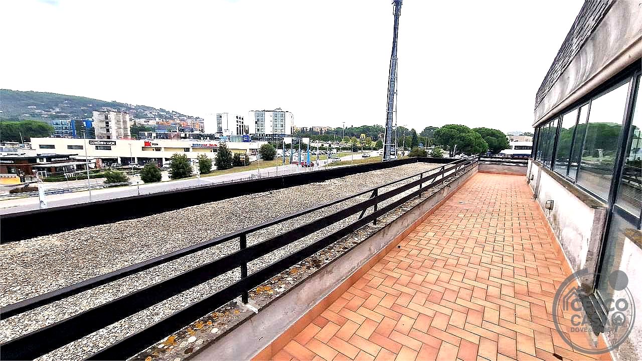 UFFICIO VENDITA PERUGIA · foto 6