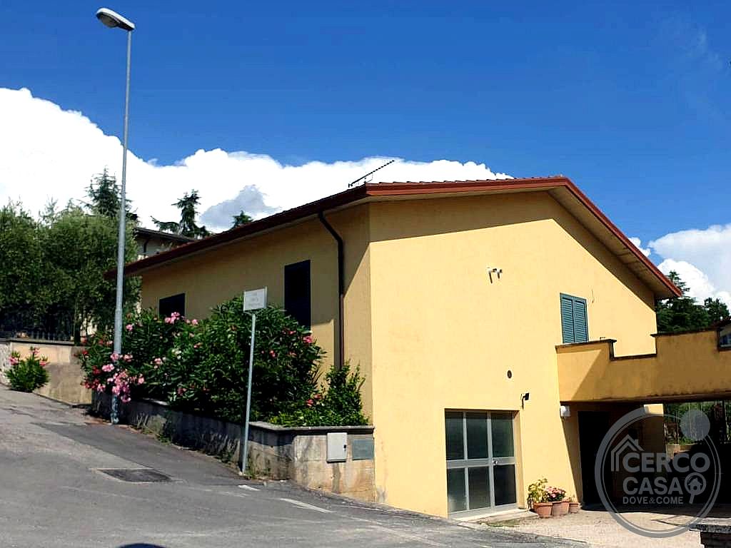 VILLA VENDITA VALFABBRICA