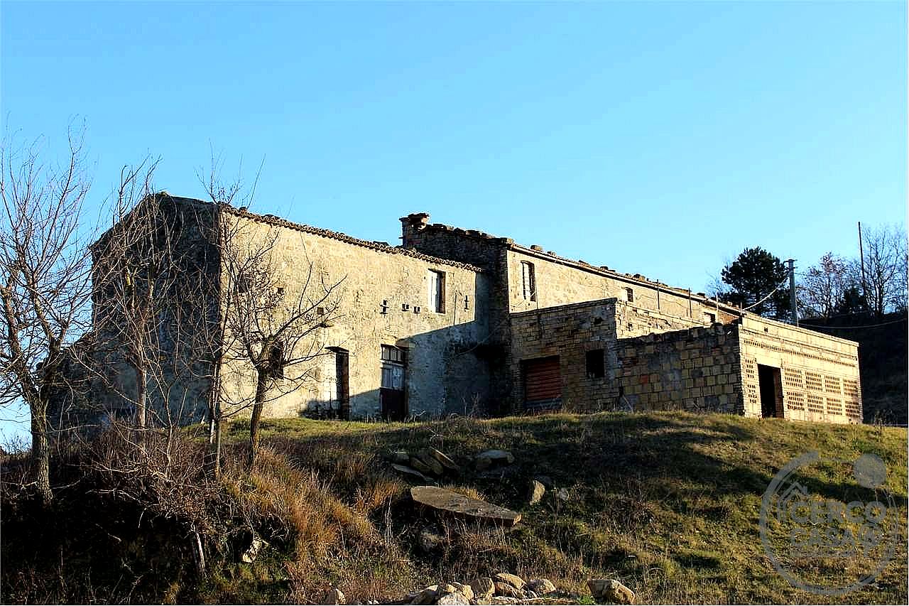RUSTICO - CASALE VENDITA VALFABBRICA · foto 19