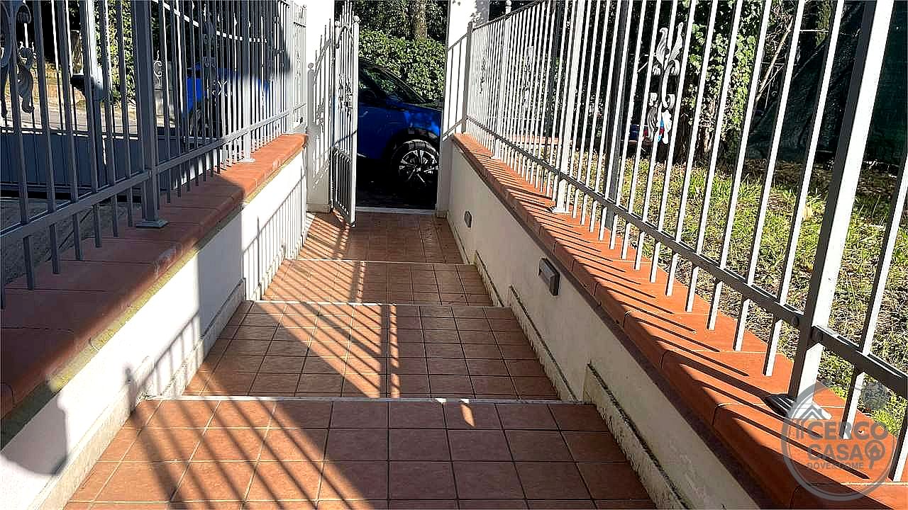 VILLA VENDITA PERUGIA SAN VETTURINO · foto 2