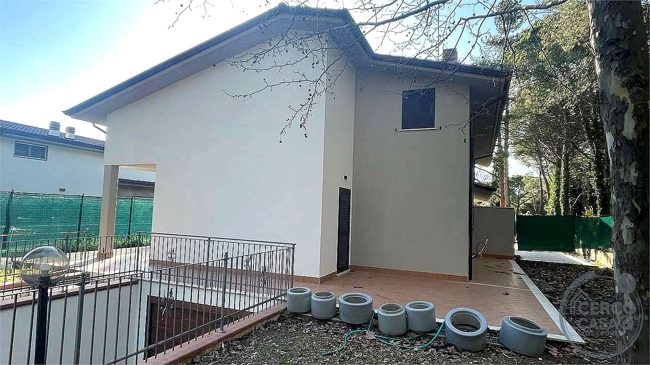 VILLA VENDITA PERUGIA SAN VETTURINO · foto 5