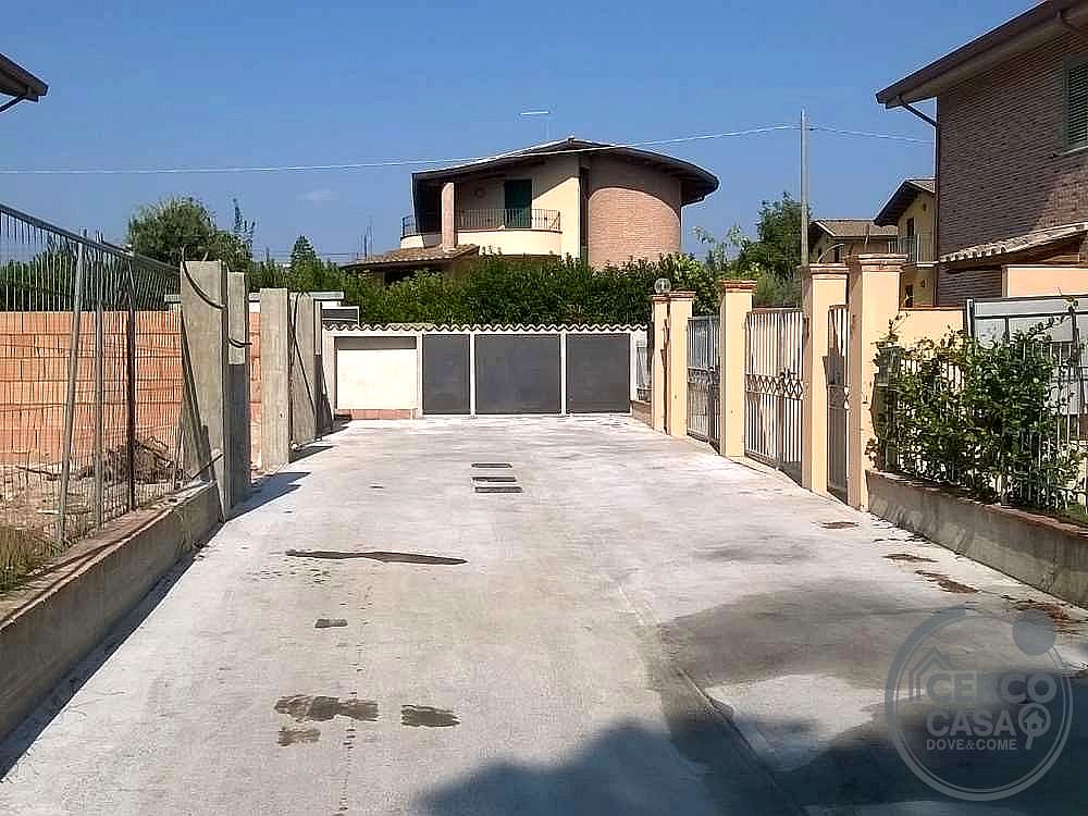 VILLA PORZIONE VENDITA PERUGIA SAN MARTINO IN CAMPO · foto 7