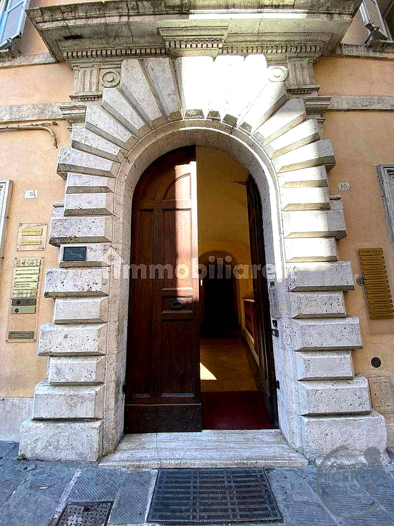 UFFICIO VENDITA PERUGIA · foto 3