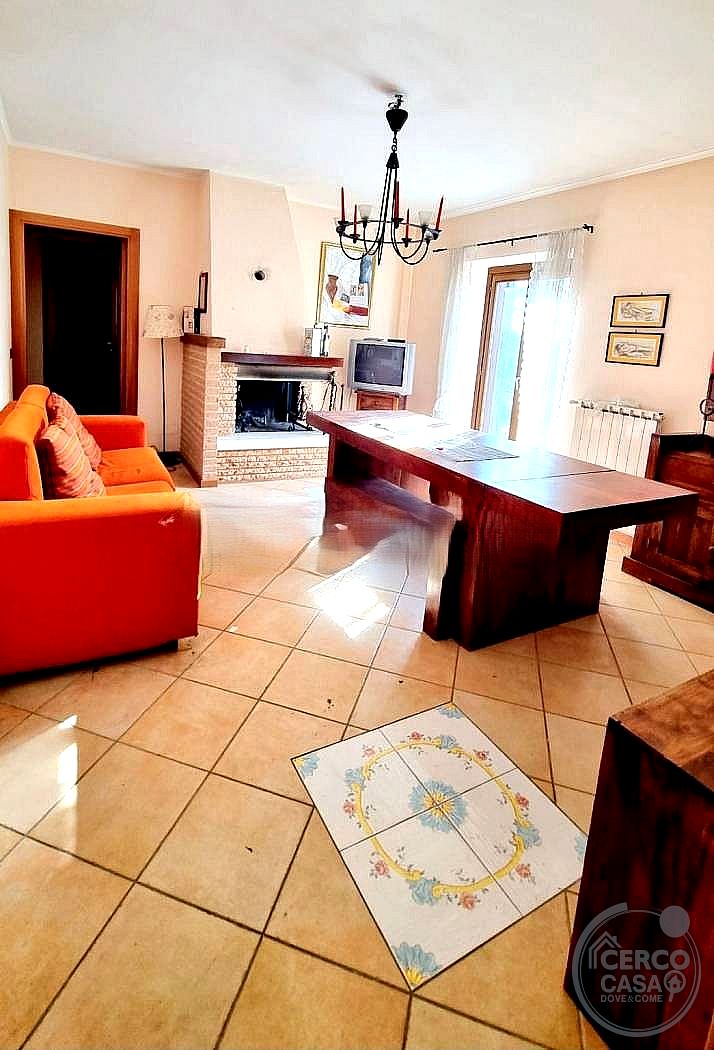 APPARTAMENTO AFFITTO PERUGIA COLOMBELLA · foto 3