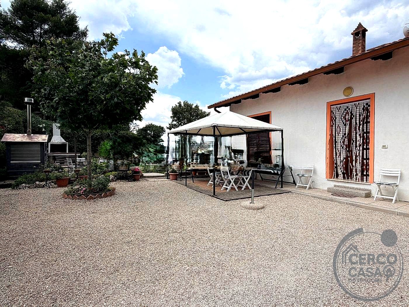 VILLA VENDITA PERUGIA RAMAZZANO · foto 2