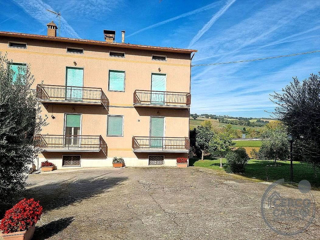 VILLA VENDITA PERUGIA SANT'EGIDIO · foto 4
