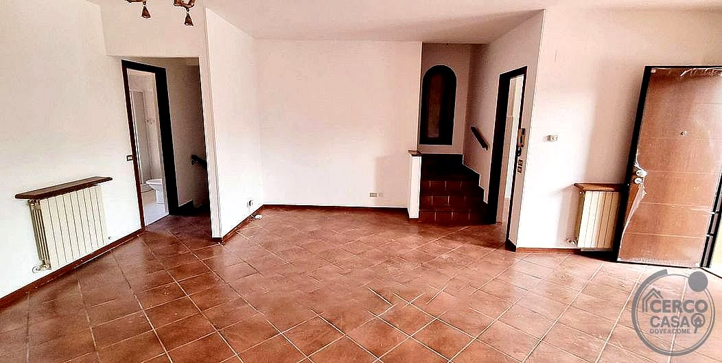 VILLA A SCHIERA VENDITA PERUGIA PRETOLA · foto 5