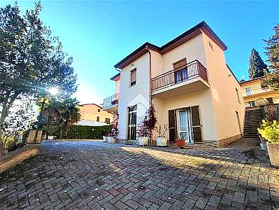 CASA INDIPENDENTE VENDITA PERUGIA PRETOLA · foto 36