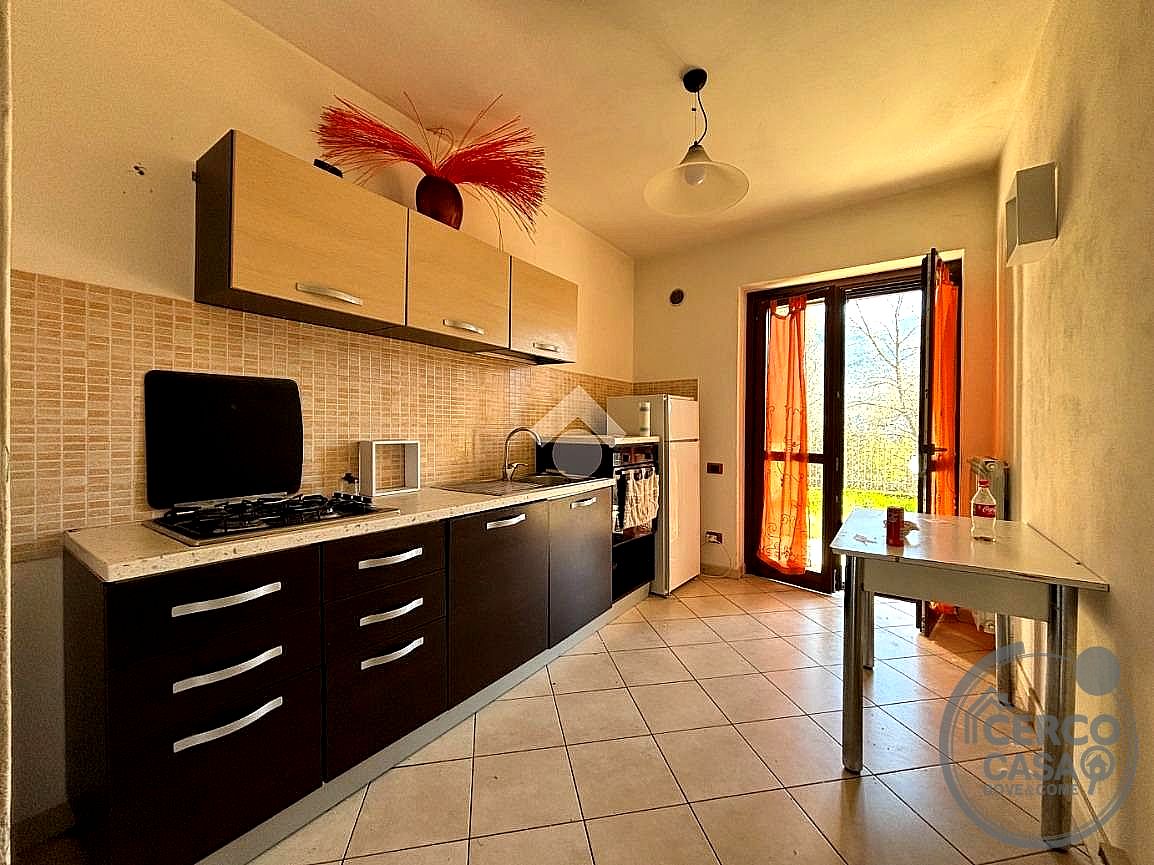 VILLA A SCHIERA VENDITA ACQUASPARTA · foto 9
