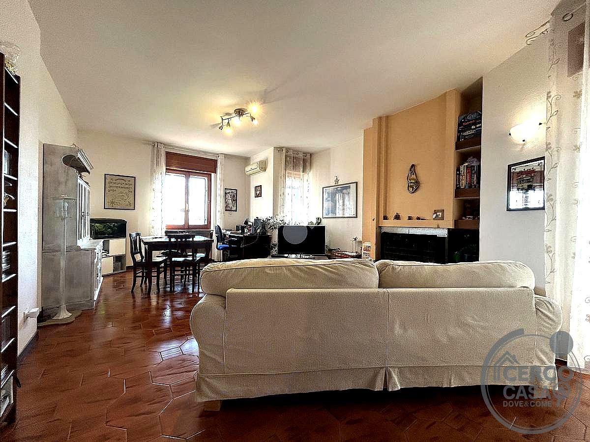 VILLA VENDITA MONTECASTRILLI · foto 4