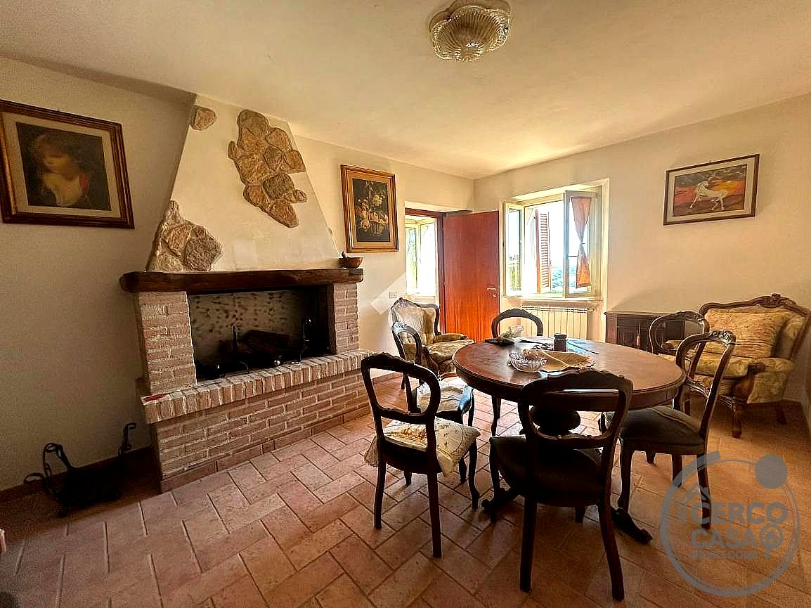 CASA INDIPENDENTE VENDITA MASSA MARTANA · foto 3
