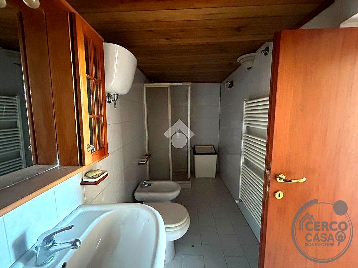 CASA INDIPENDENTE VENDITA MASSA MARTANA · foto 4