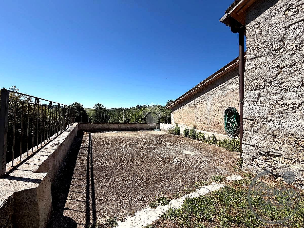 APPARTAMENTO AFFITTO MONTECASTRILLI · foto 2