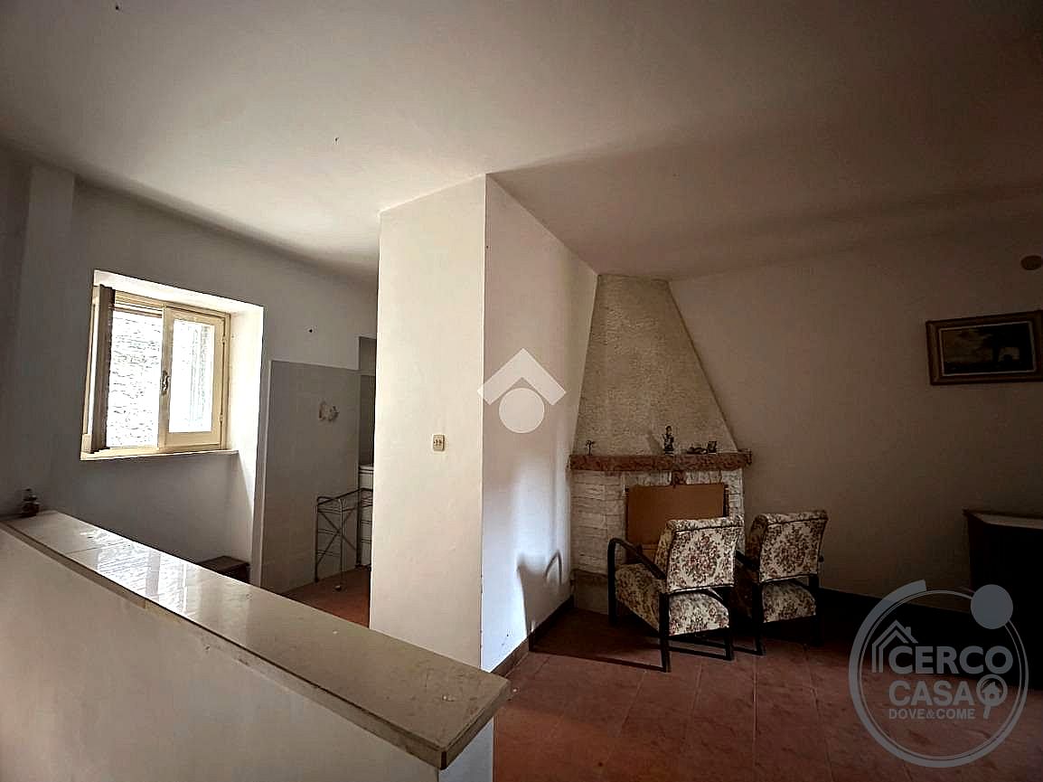 APPARTAMENTO VENDITA MONTECASTRILLI CASTELTODINO · foto 8