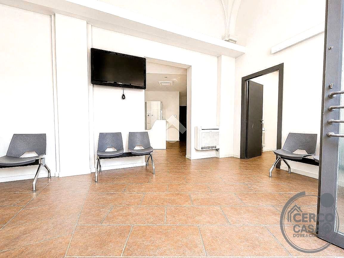 UFFICIO AFFITTO TERNI CENTRO STORICO · foto 2