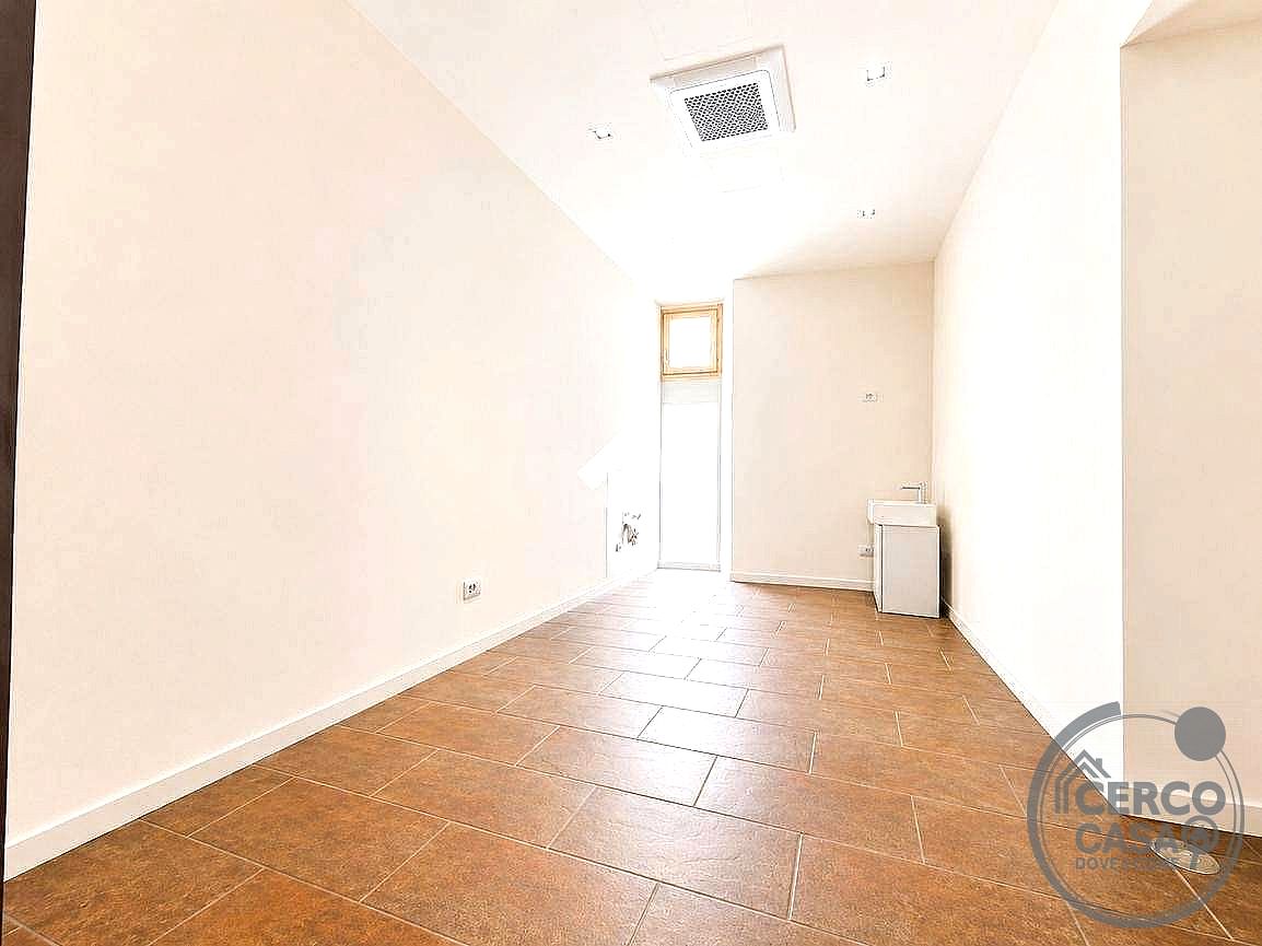 UFFICIO AFFITTO TERNI CENTRO STORICO · foto 6