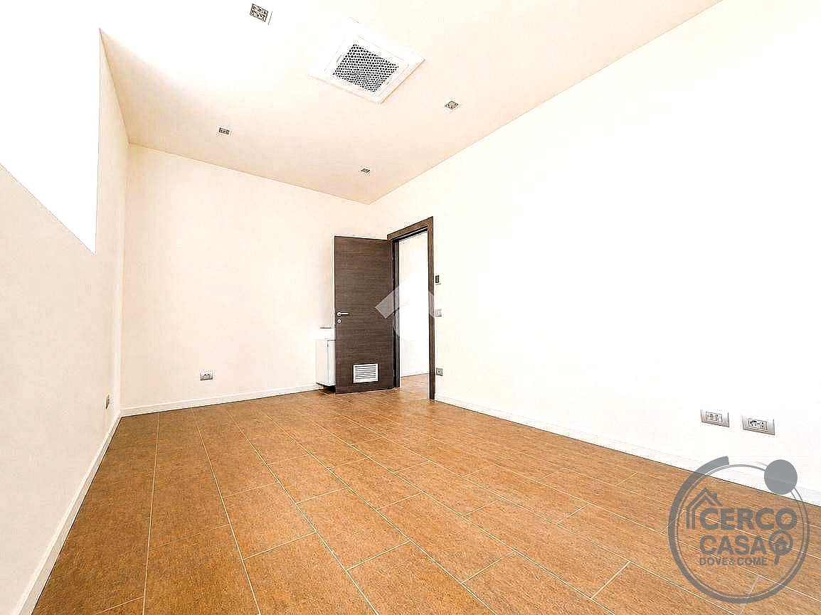 UFFICIO AFFITTO TERNI CENTRO STORICO · foto 7