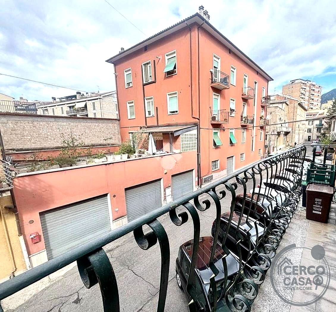 APPARTAMENTO AFFITTO TERNI CENTRO STORICO · foto 6