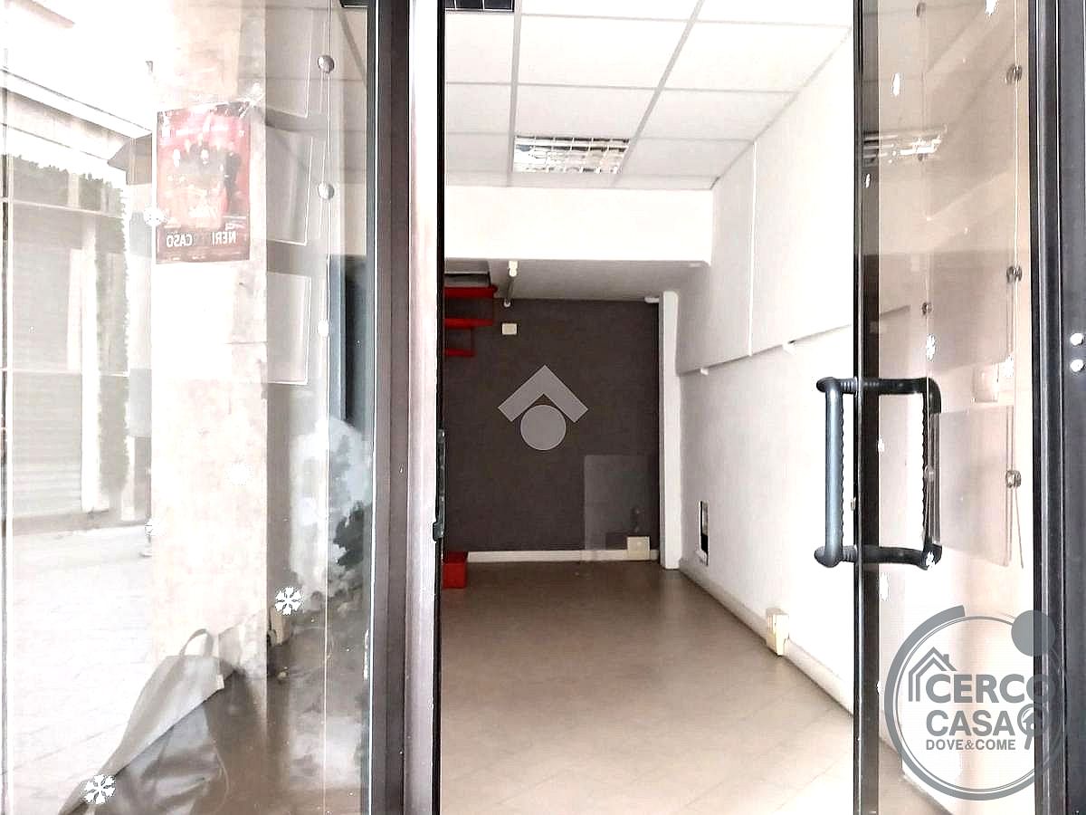NEGOZIO VENDITA TERNI CENTRO STORICO · foto 6