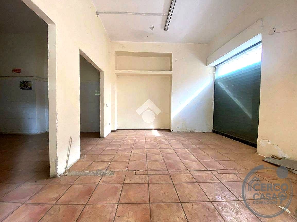 NEGOZIO VENDITA TERNI CENTRO STORICO · foto 1