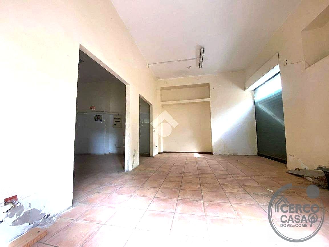 NEGOZIO VENDITA TERNI CENTRO STORICO · foto 3