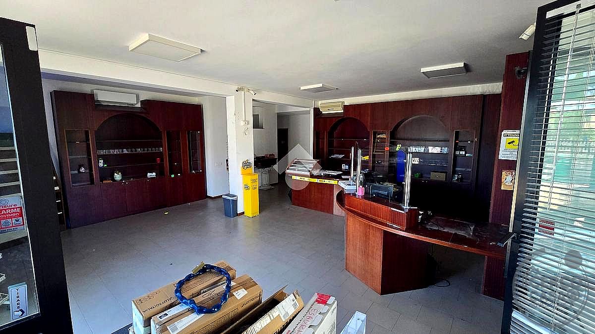 NEGOZIO AFFITTO PERUGIA SANT'EGIDIO · foto 7