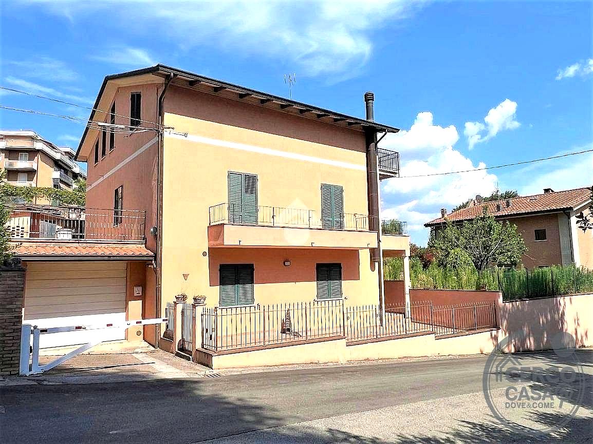 CASA INDIPENDENTE VENDITA PERUGIA PONTE SAN GIOVANNI · foto 20