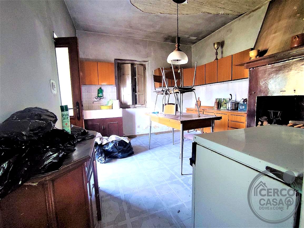 RUSTICO - CASALE VENDITA PERUGIA PIANELLO · foto 4